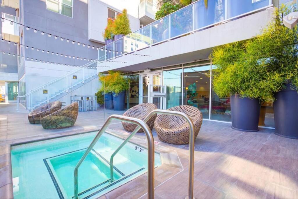 Centrally Located Apartments With Free Parking Glendale Exteriér fotografie